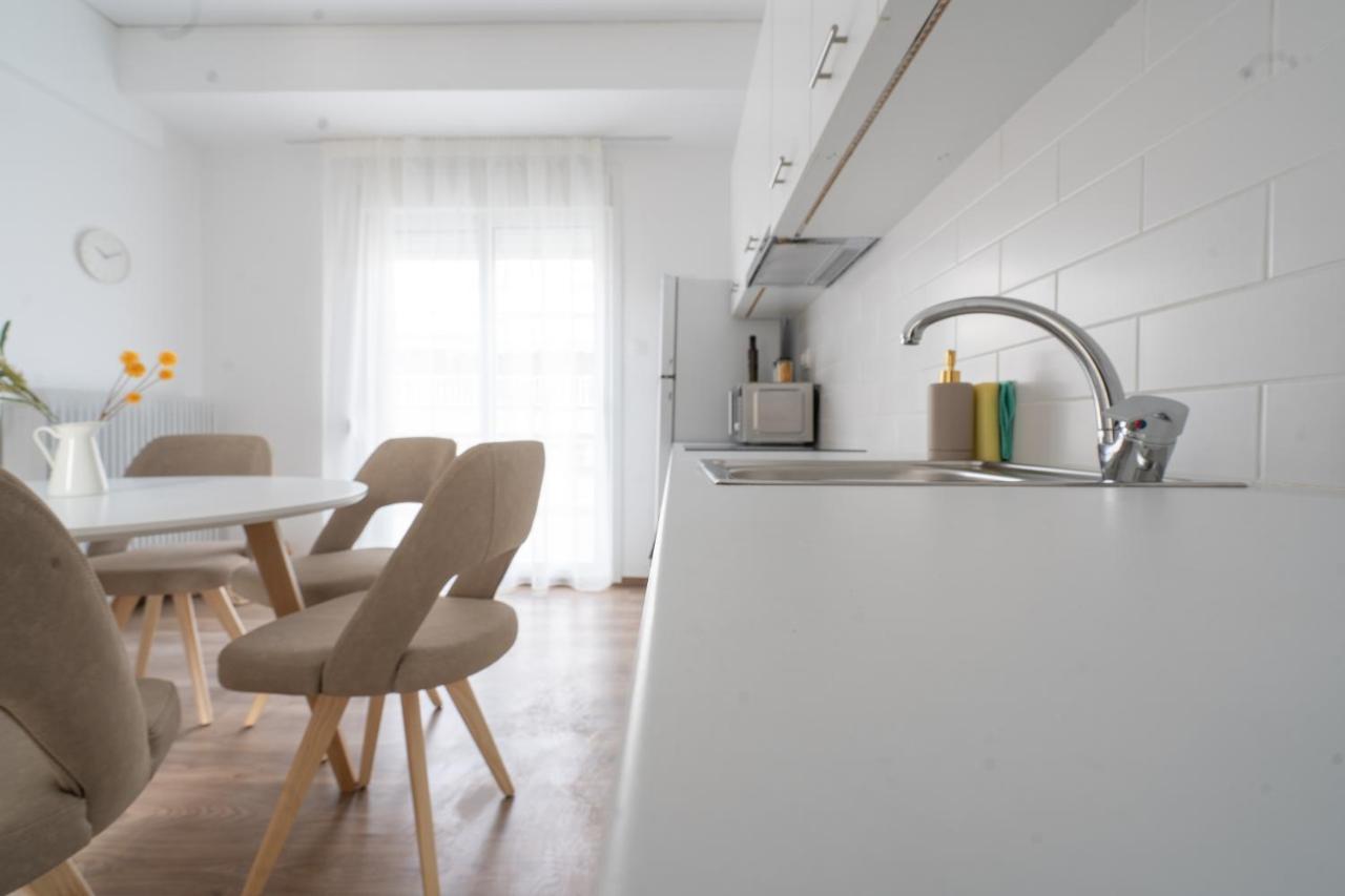 Athens Hideout Apt, Big Rooftop With City View Apartment Exterior foto